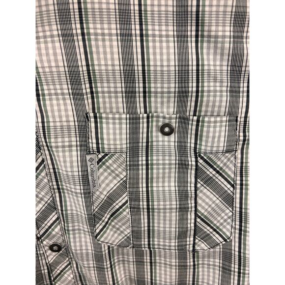 Columbia Plaid Short Sleeve Vented Fishing Shirt Men’s L Lightweight Outdoor - Picture 8 of 8